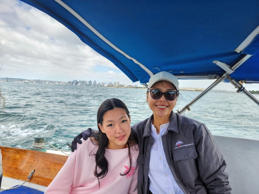 Family Sailing 10
